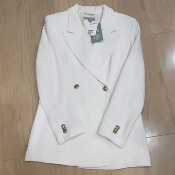 H&M 화이트 더블 브레스트 자켓 36