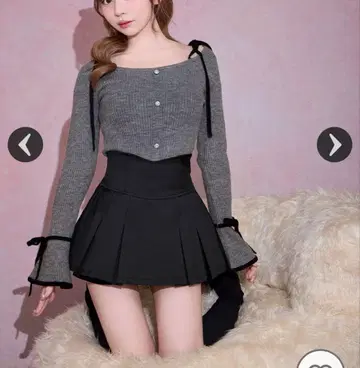 미셸 마카롱 리본 플레어 슬리브 상의