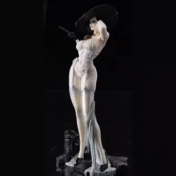 바이오하자드 빌리지 도미트레스쿠 부인 레진 키트 피규어