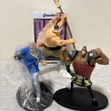 가프 조즈 흰 수염 Grandista 피규어 3개 세트