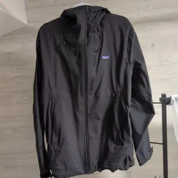 patagonia 블랙 마운틴 후드티