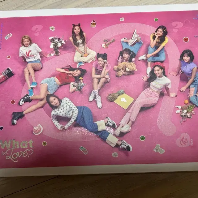 트와이스 What is Love? 앨범