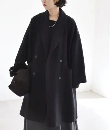 새상품급 quaranciel 리버 숄 미들 코트 블랙 카란시엘