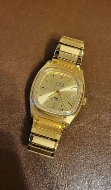 TIMEX 1983 E-Line 복각 모델 TV 다이얼 TW2W70800