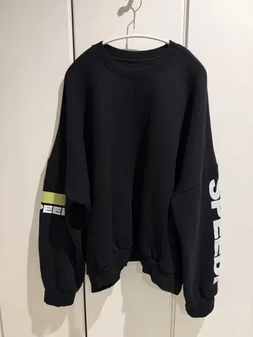 9 via j (비아제이) 'TEAM SPEEDI' 기모 트레이닝복