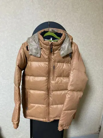 JORNBULL 후드 부착 다운 자켓 카멜