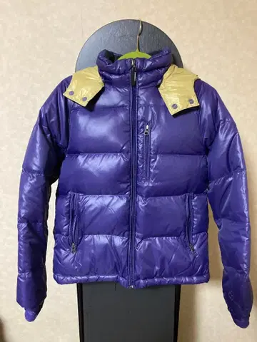 젬블 보라색 다운 자켓 후드 부착 퍼플