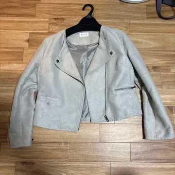 PLST 베이지 블루종