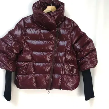 새상품급 TATRAS 버건디 다운 자켓