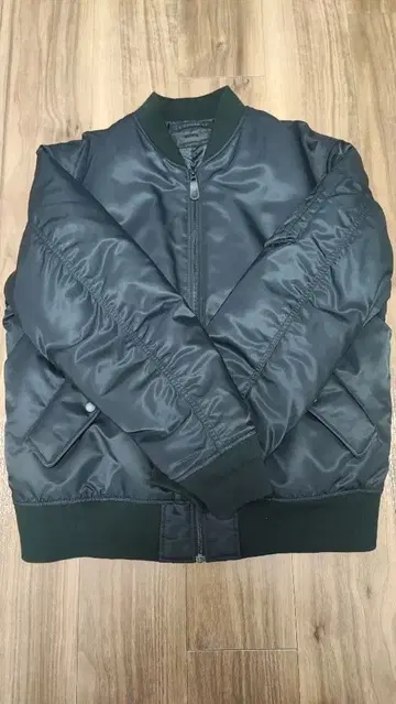 UNIQLO MA-1 블루종 XL 사이즈 남성용 블랙