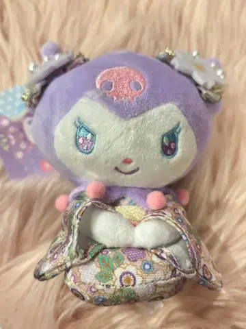 새상품 쿠로미 산리오 유메후와 오모테나시 볼체인 봉제 인형 기모노