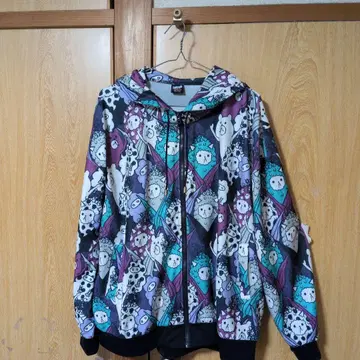 스칼라 캐릭터 패턴 후드티 미사용에 가까움