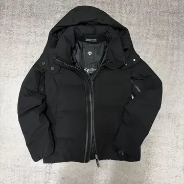 [ 새상품급 ] 데상트 올테라인 다운 자켓 미즈사와 다운 앵커 블랙