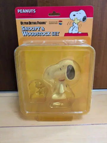 메디콤토이 UDF 울트라 디테일 피규어 스누피 우드스탁