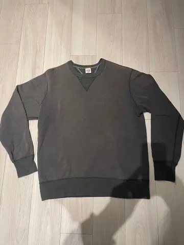 BARNS 맨투맨 사이즈 L