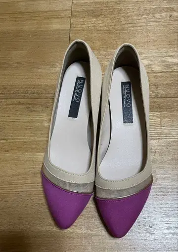 NUOVO 베이지/핑크 스틸레토 펌프스