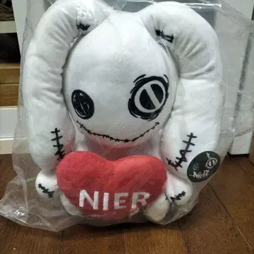 Nier 봉제 인형 본체 하트 포함