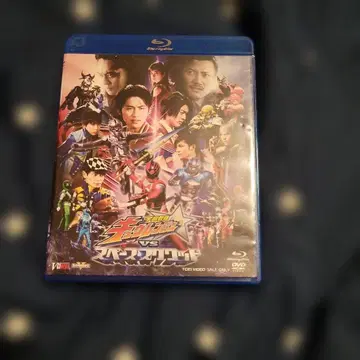 큐렌쟈 VS 스페이스 스쿼드 Blu-ray&DVD