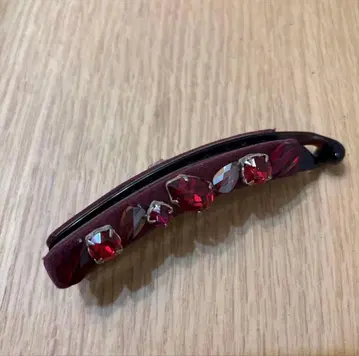 컴플렉스 비즈 빨간색 스와로브스키 바나나 클립