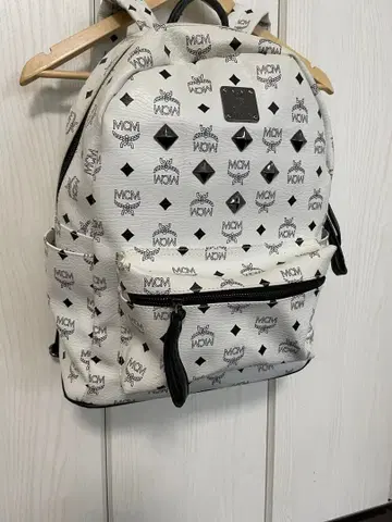 MCM 화이트 백팩