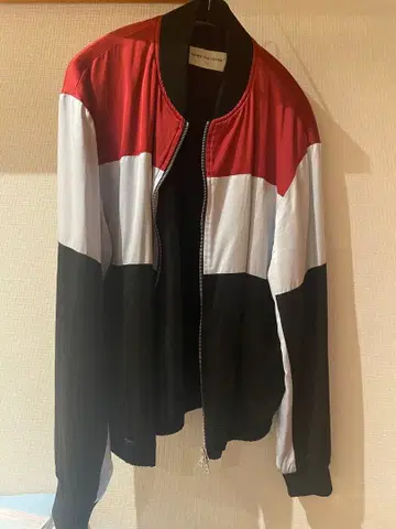 드리스반노튼 새틴 블루종