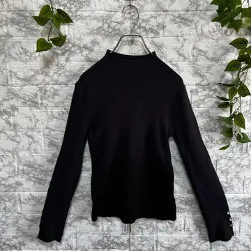 [ C18 ] [ 인덱스 ] 블랙 리브 긴팔 소매 버튼 포함 [ M ]