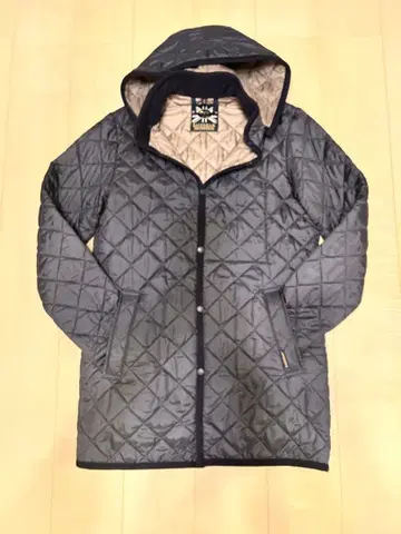 라벤햄 퀼팅 자켓 후드 부착 (EDIFICE) M 사이즈