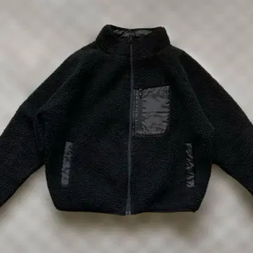 Relation 블랙 플리스 자켓 M 사이즈