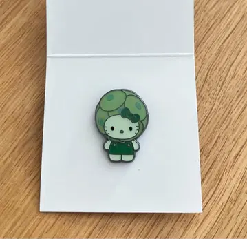 간사이 만박 일본관 모 키티 핀 배지