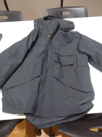 그레이 후드 부착 나일론 자켓