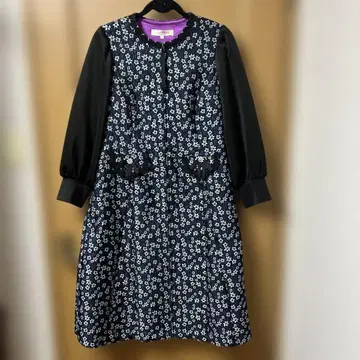 42 슈퍼 뷰티 미사용 새상품 앞트임 자카드 원피스