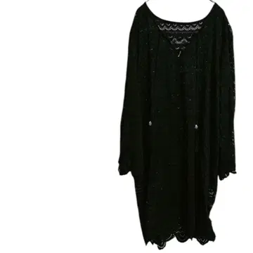 레이스 긴팔 블랙 무릎 기장 원피스