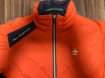 먼싱웨어 골프 자켓