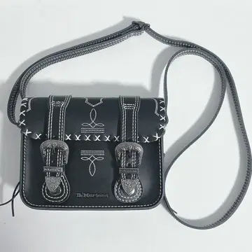 [ 컨디션 최상 ] 닥터마틴 고딕 아메리카나 7인치 사첼백 블랙