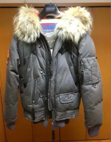 DSQUARED2 46 다운 자켓