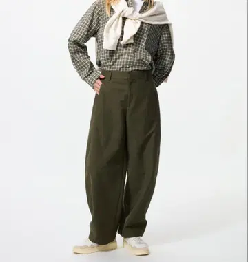 올리브 저지 배럴 레그 팬츠 XS 사이즈 유니클로 UNIQLO