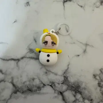 M!LK SMILE POP! 눈사람 표시 참 요시다 진토