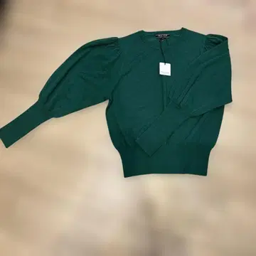 DUAL VIEW 그린 컬러 니트 스웨터 사이즈 40