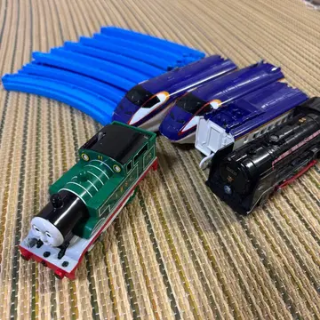 토이저러스 한정판 프라레일 미도리의 토마스 외 세트