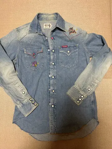 HYSTERIC GLAMOUR 자수 데님 셔츠 S 사이즈