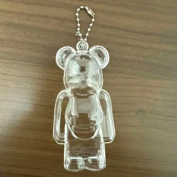 [ 4개 세트 ] 베어브릭용 체인 포함 클리어 케이스 BE@RBRICK