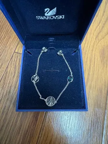 Swarovski 팔찌