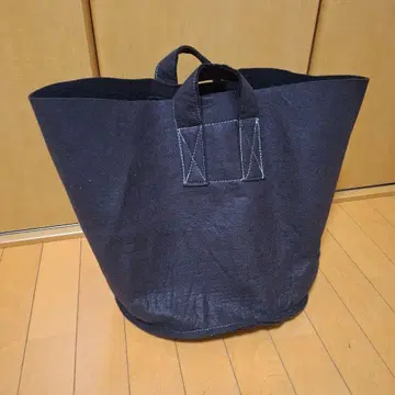 G-STORY 다크 그레이 펠트 토트백 대