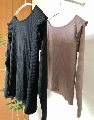 INGNI 어깨 프릴 백리본 니트 잉그 2벌 세트 거의 새상품