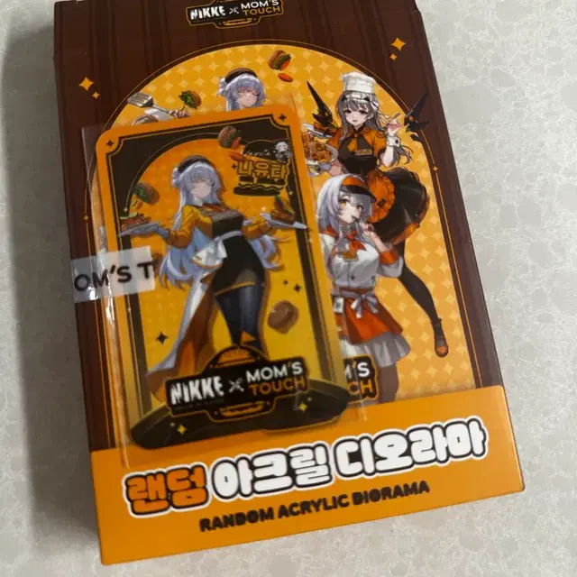 니케 맘스터치 콜라보 나유타 포카 스노우화이트 아크릴 스탠드