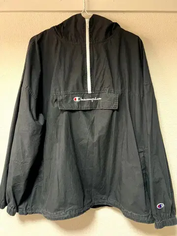 챔피온 Champion 블랙 나일론 자켓