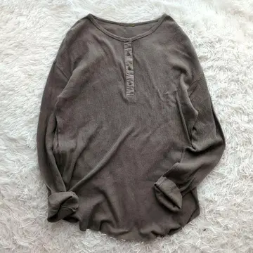 현행 두지엠 클라세 와플 셔츠 헨리넥 라운드 헴