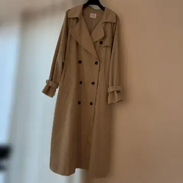 로리즈팜 베이지 트렌치코트