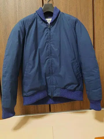 크레센트 다운 웍스 봄버 자켓 네이비 사이즈 M