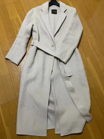 티아라 롱 코트